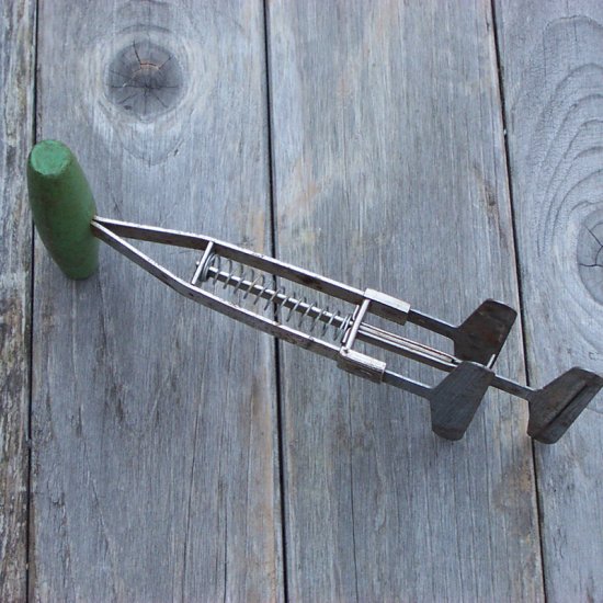 SOLD Old Hand Food Chopper