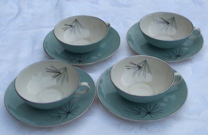 Franciscan Silver Pine tea cups 4 inch wide set of 4