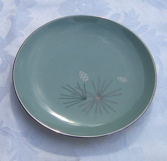Franciscan Silver Pine plate 7 inch
