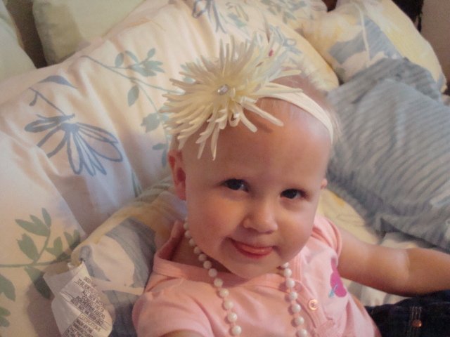 Kyleigh/Cream flower on Black Band