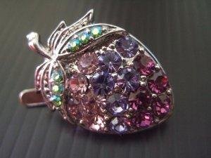 Strawberry Hairpin (H004)