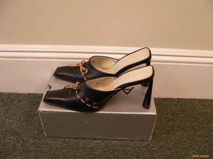 Gilda leather shoes