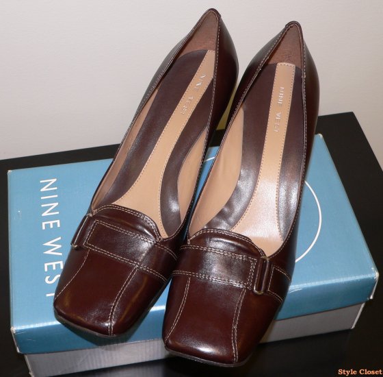 Nine West leather pumps