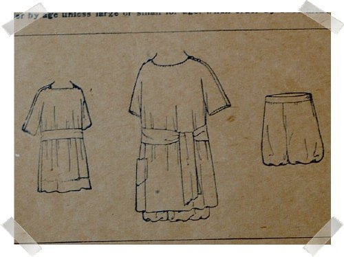 Antique New Idea Pattern #9514Dress/Bloomers Pattern Sz 4 yrs c. 1910
