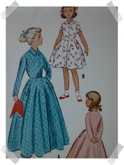 McCalls #9200 Girls Robe Pattern Sz 6 c. 1952