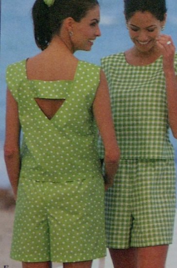 Simplicity #7700 Woman's Shorts & Top Pattern Set Sz 6-8-10