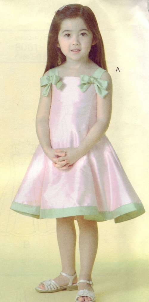 Vogue For Me #V8061 Little Girls Dress Sz 2-3-4