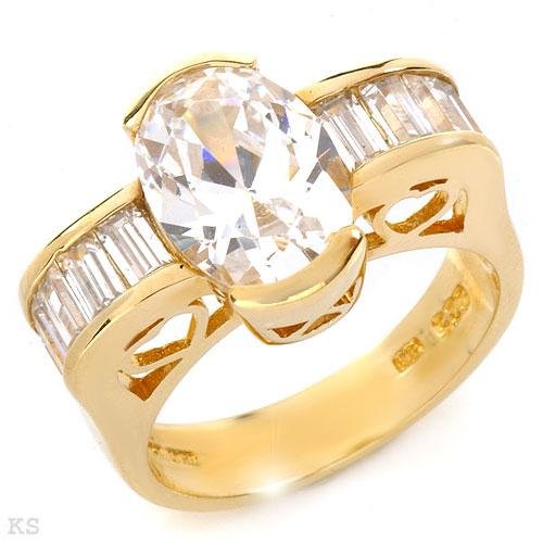 Fashionable Woman's Ring 14K Gold plated Silver Size 7