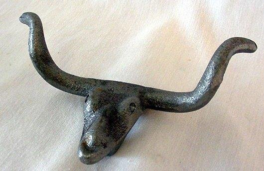 Cast Iron Longhorn Steer Towel Hooks Lot of 6 - 10302