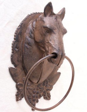 Set of 2 Horse Head Towel Ring Holder Cast Iron Southwestern - 11616
