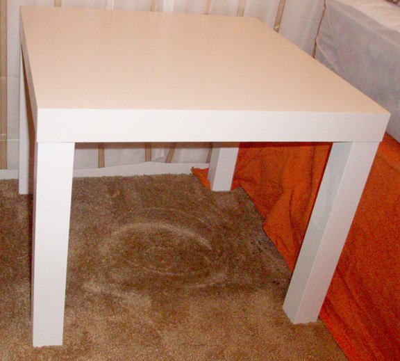 green side table