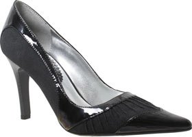 Wholesale Women's Shoes ($9.80 per pair)