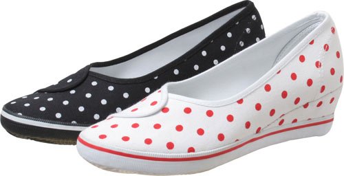 Wholesale Women's Shoes ($9.80 per pair.)