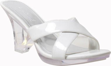 Wholesale Women's Shoes ($13.80 per pair.)