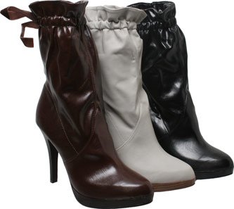 Wholesale Women's Shoes ($13.80 per pair.)