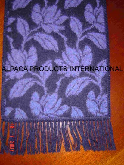 ALPACA SCARF ROSES