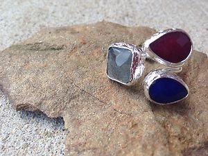 Turkish Jewelry~Triple Stone Ring~Genuine Jade~Made In Turkey~NWT~BEAUTIFUL