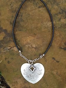 Turkish Jewelry HeartNecklace Zamac Hand Made In Turkey~NWT Turkey! Beautiful