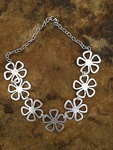 Turkish Jewelry Flower Necklace Zamac Hand Made In Turkey~NWT Turkey! Beautiful