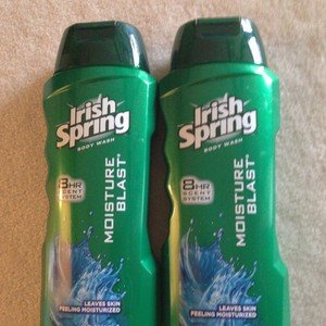 Irish Spring Body Wash-Moisture Blast - Lot of 2! New!! Large 15oz Bottles!!