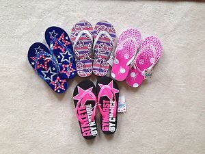 Lot of 4 justice for girls Pairs Of flip flops, size 2-3
