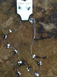 Rhinestone Crystal Necklace Earrings set~NWT!! very cute!!