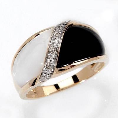 Black Onyx, Mother of Pearl & Diamond Ring