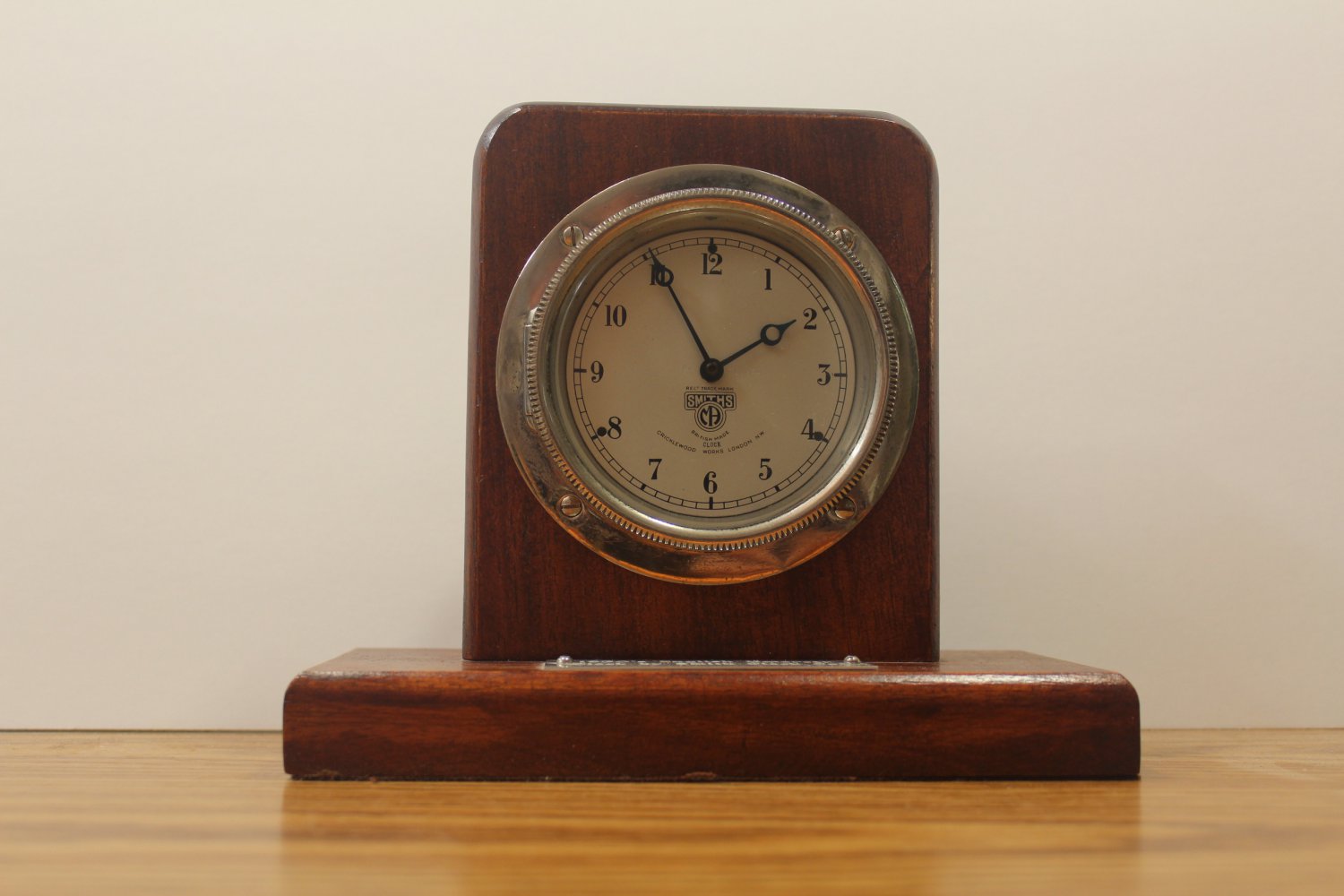Vintage (1930’s) Smiths MA 8 day Luxury Motorcar clock (Car Clocks)