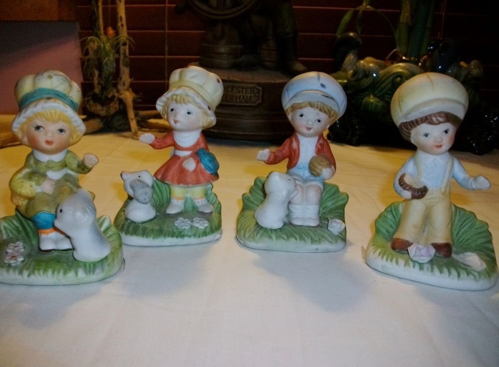 "4 pc" Vintage HOMCO Porcelain Figurine / # 1430 / Boy ~ Girl Kitten & Puppy