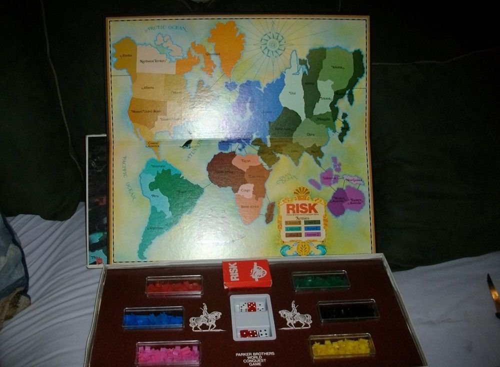 VINTAGE 1975 "RISK" PARKER BROTHERS WORLD CONQUEST GAME COMPLETE w/ORIGINAL BOX