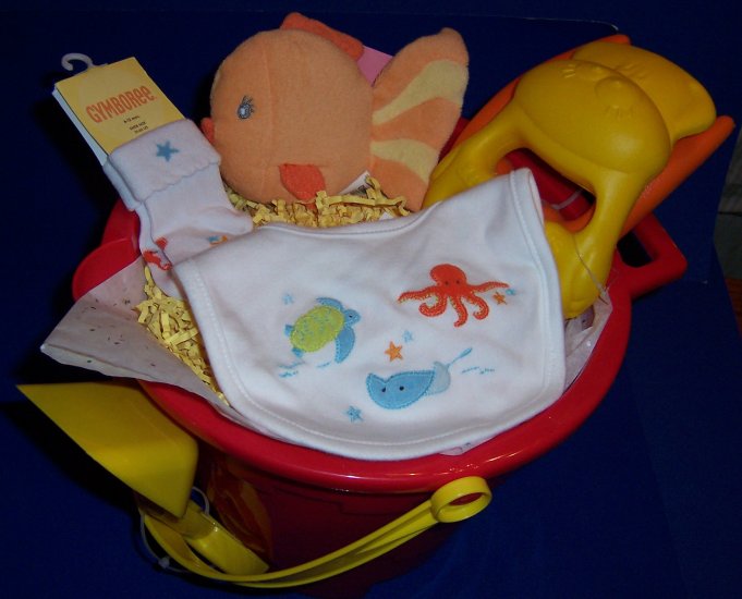 FUN IN THE SUN BABY SHOWER GIFT SET GYMBOREE AT THE BEACH