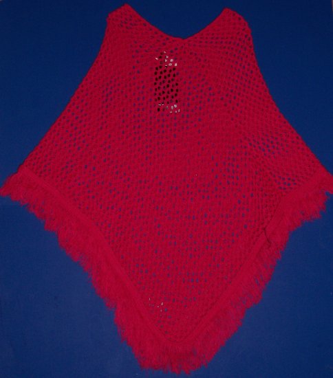 BEAUTIFUL FUSCHIA PONCHO WITH FRINGE GIRLS SIZE M (10)
