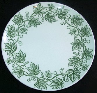 MOUNT CLEMENS Ivy design circa 1960s DINNER PLATE