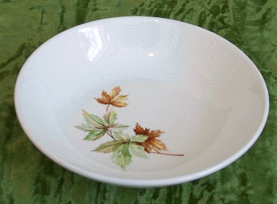 Vintage China SALEM Fruit/Berry Bowl MAPLE LEAF