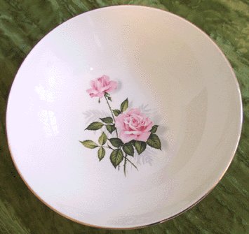 Taylor Smith & Taylor VEGETABLE BOWL Summer Rose