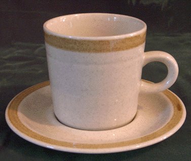 Vintage YAMAKA Country Living Line JAPAN Cup/Saucer