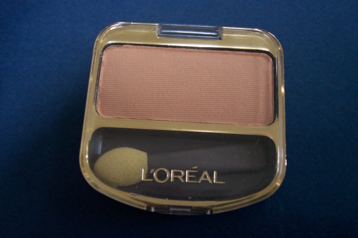 L'OREAL single color eye shadow NEW!