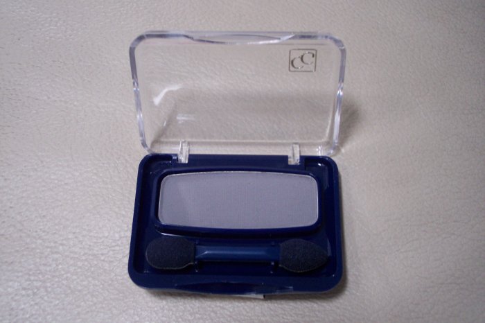 New Cover Girl eye shadow - 0.09oz