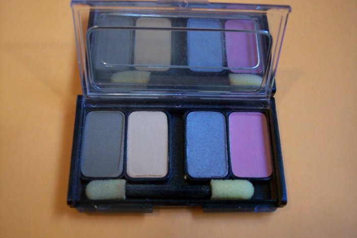 Hazel Bishop 4 color eye shadow - Lot of 2