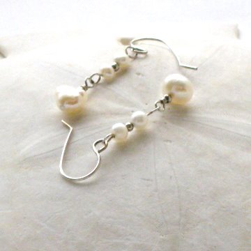Freshwater Pearl Earrings