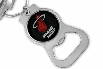 SWW21001KC - MIAMI HEAT TEAM KEY CHAIN & BOTTLE OPENER