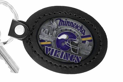 SWW19679KC - MINNESOTA VIKINGS GENUINE BLACK LEATHER FRAMED KEY CHAIN