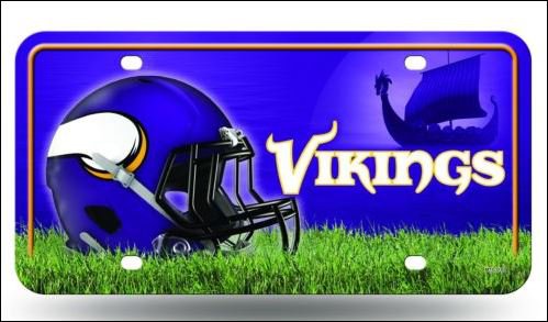Minnesota Vikings Logo and Helmet Aluminum License Plate - SWEBMVLP2