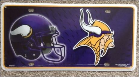 Minnesota Vikings Logo and Helmet Aluminum License Plate - SWEBMVLP3