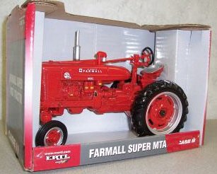 Ertl Farmall Super MTA 1:16 Scale Diecast Tractor