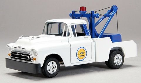 Speccast 1957 USPS Chevy Wrecker Diecast Tow Truck