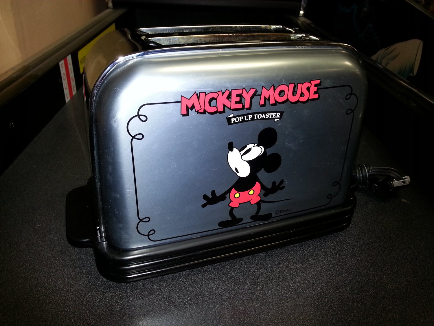 mickey mouse pop up toaster