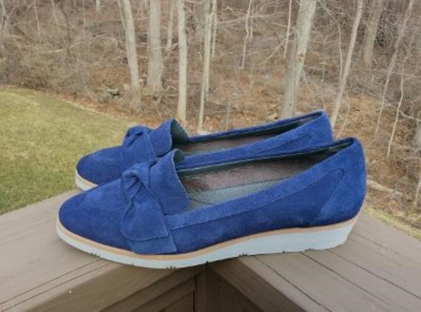 Aerosoles Women S Dark Blue Suede Sidewalk Loafer Shoes With Bow Accent