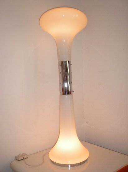 PANTON ERA, MUSHROOM FLOOR LAMP(FROSTED GLASS AND CHROME)