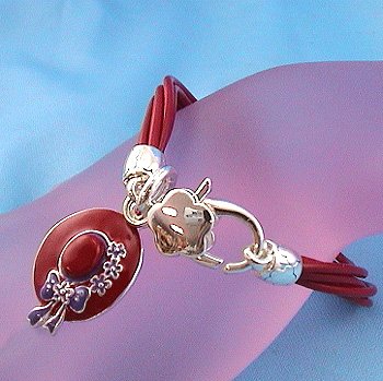 CORD BRACELET W/ CHARM